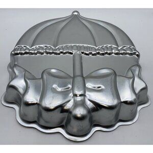 Wilton Umbrella Shower Cake Pan with Bow Vintage Wedding Bridal Party 2105-2293